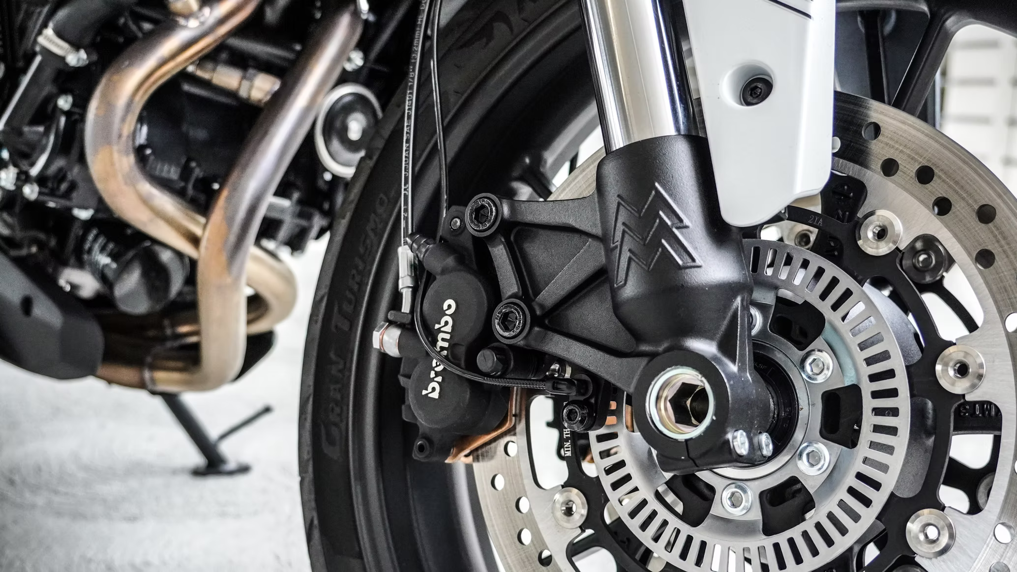 Moto Morini Seiemmezzo STR Anthracite Smoke