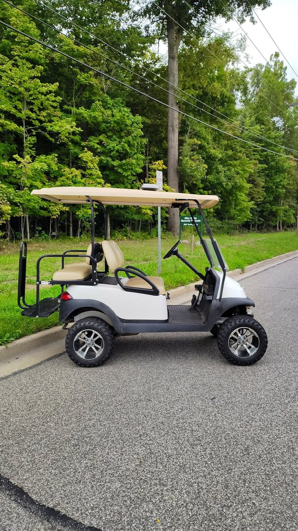 Pre-Owned 2013 Club Car Precedent
