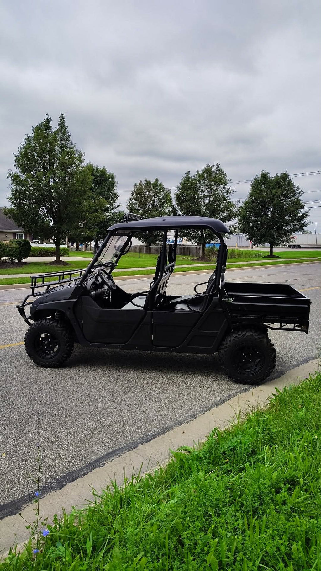 Pre-Owned 2022 Massimo 850