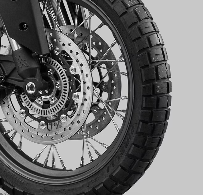 Moto Morini X-Cape (2023) 650 Anthracite Smoke