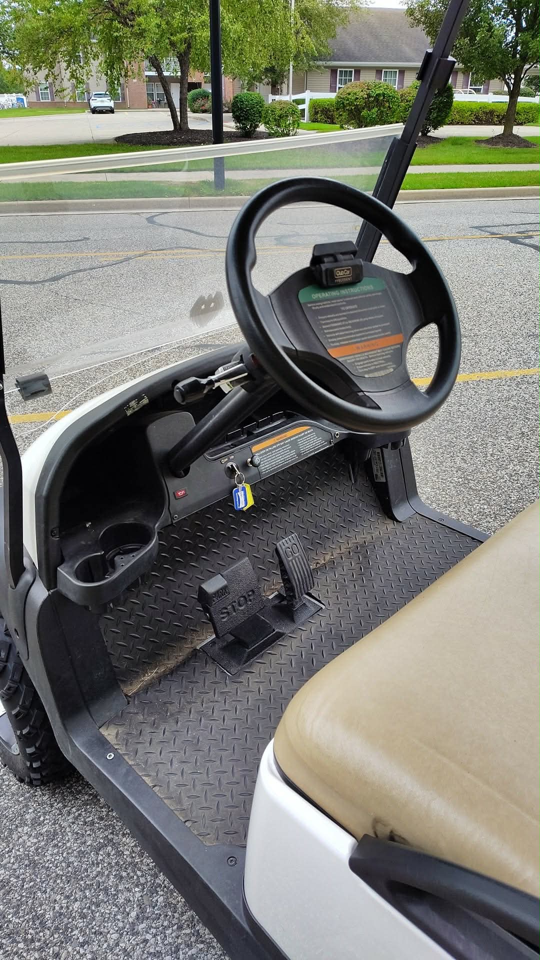 Pre-Owned 2013 Club Car Precedent