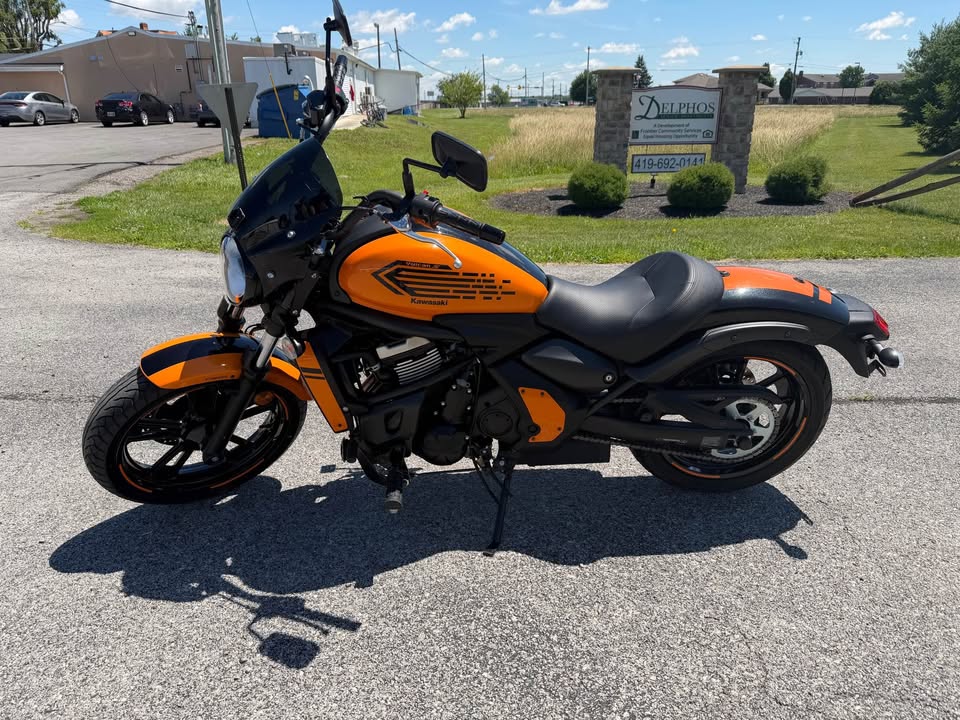 2019 Kawasaki Vulcan S Cafe