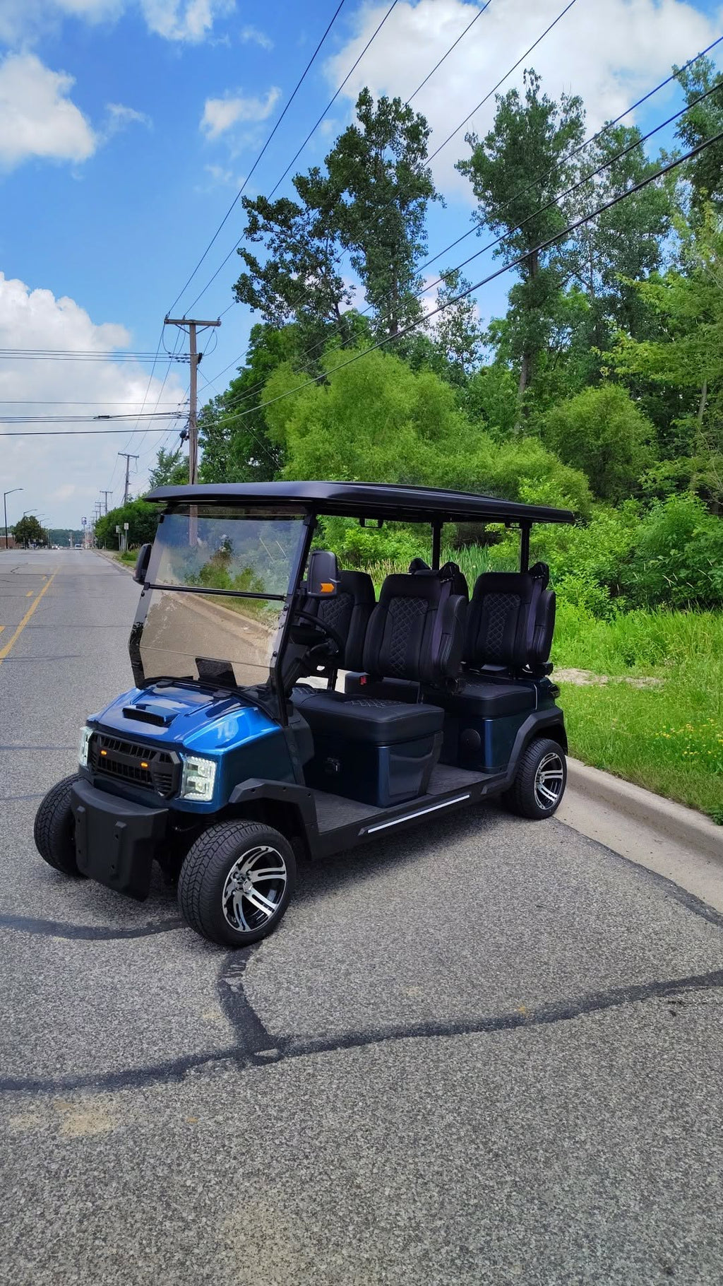 Relion EV Nomad RL4+ 210Ah Battery in Sapphire Blue