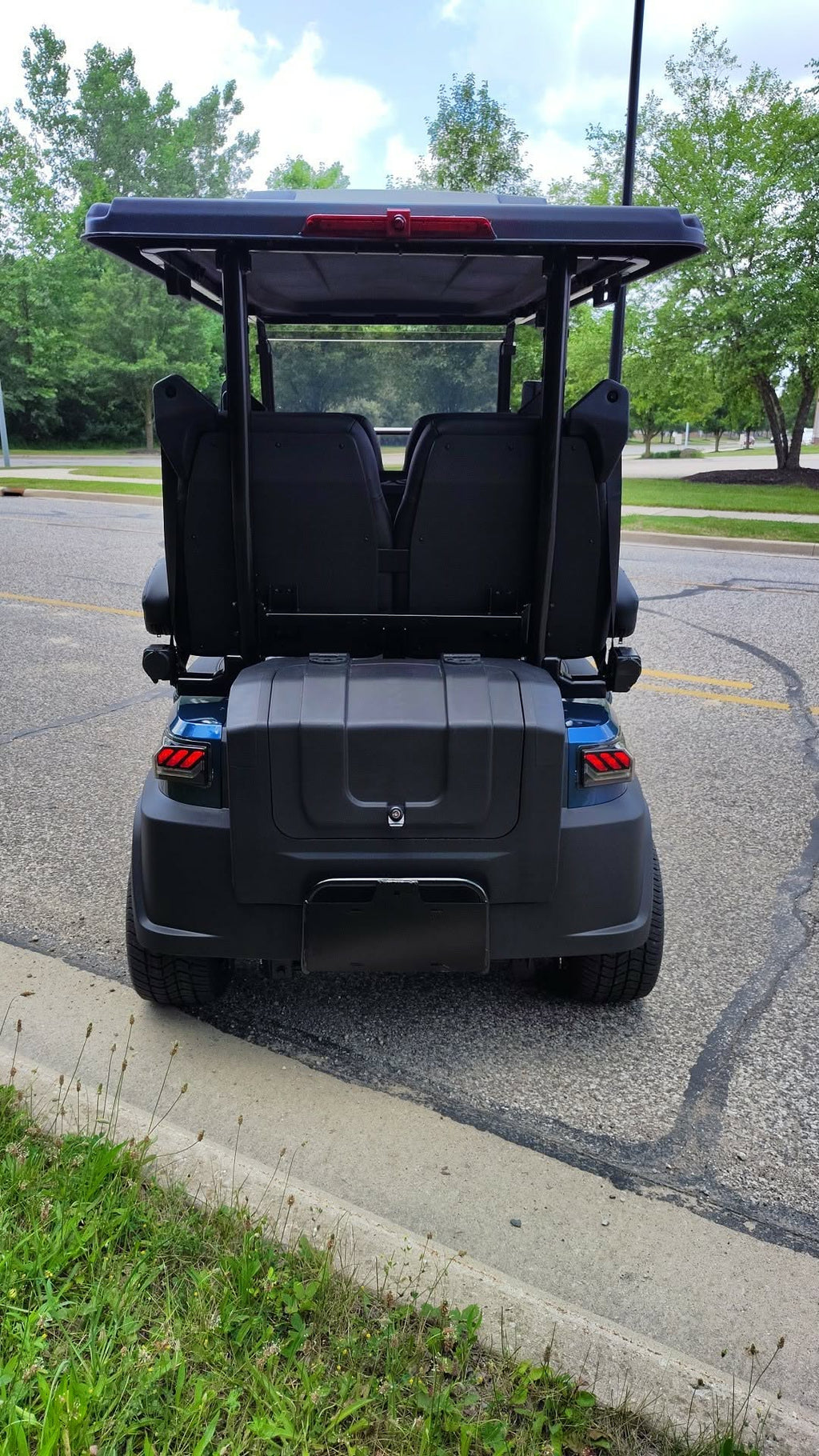 Relion EV Nomad RL4+ 210Ah Battery in Sapphire Blue
