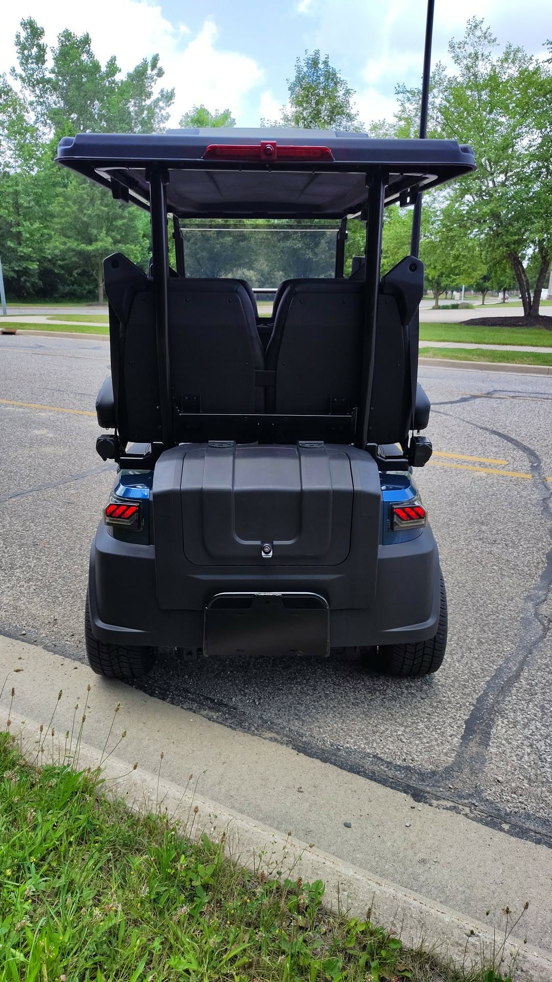Relion EV Nomad RL4+ 210Ah Battery in Sapphire Blue