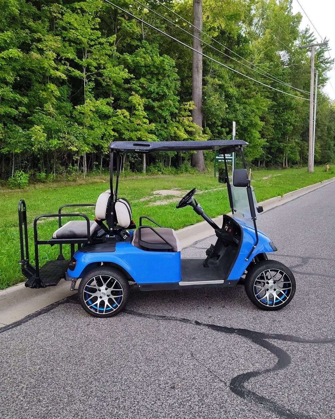Pre-Owned 2012 EZGO