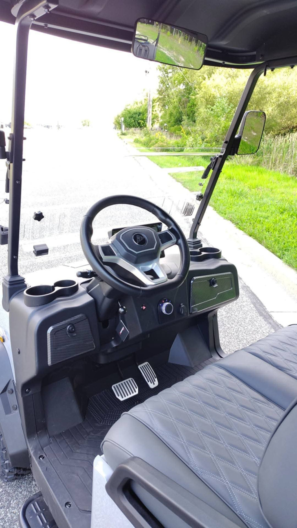Denago EV Rover XL 6