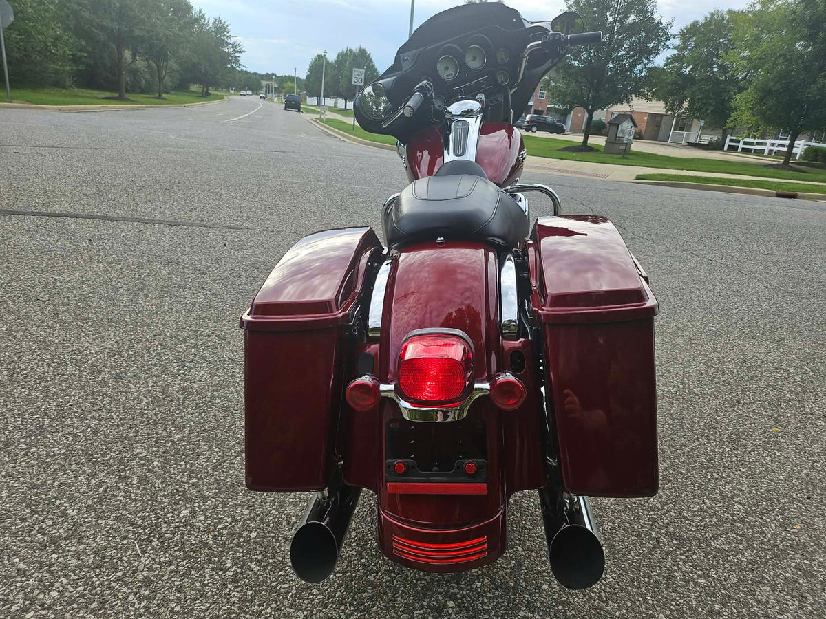 Pre-Owned 2009 Harley Davidson Street Glide