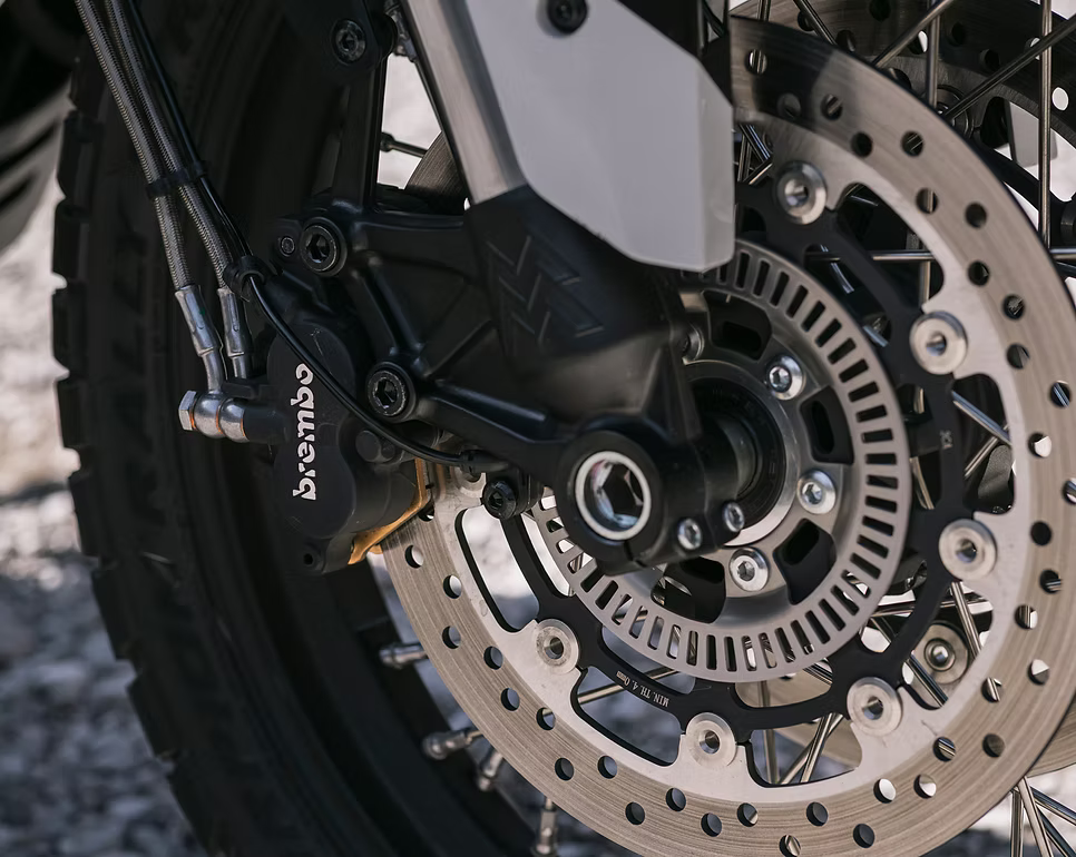 Moto Morini X-Cape 700 Carrara White