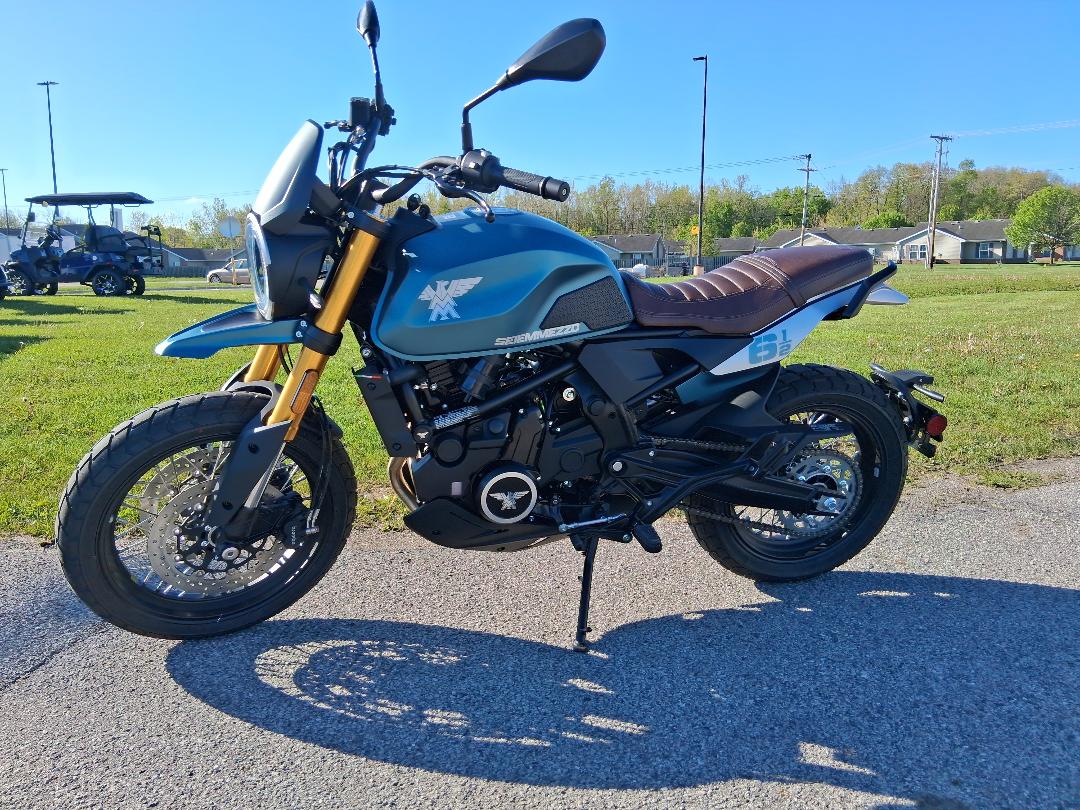 2024 Moto Morini Trek