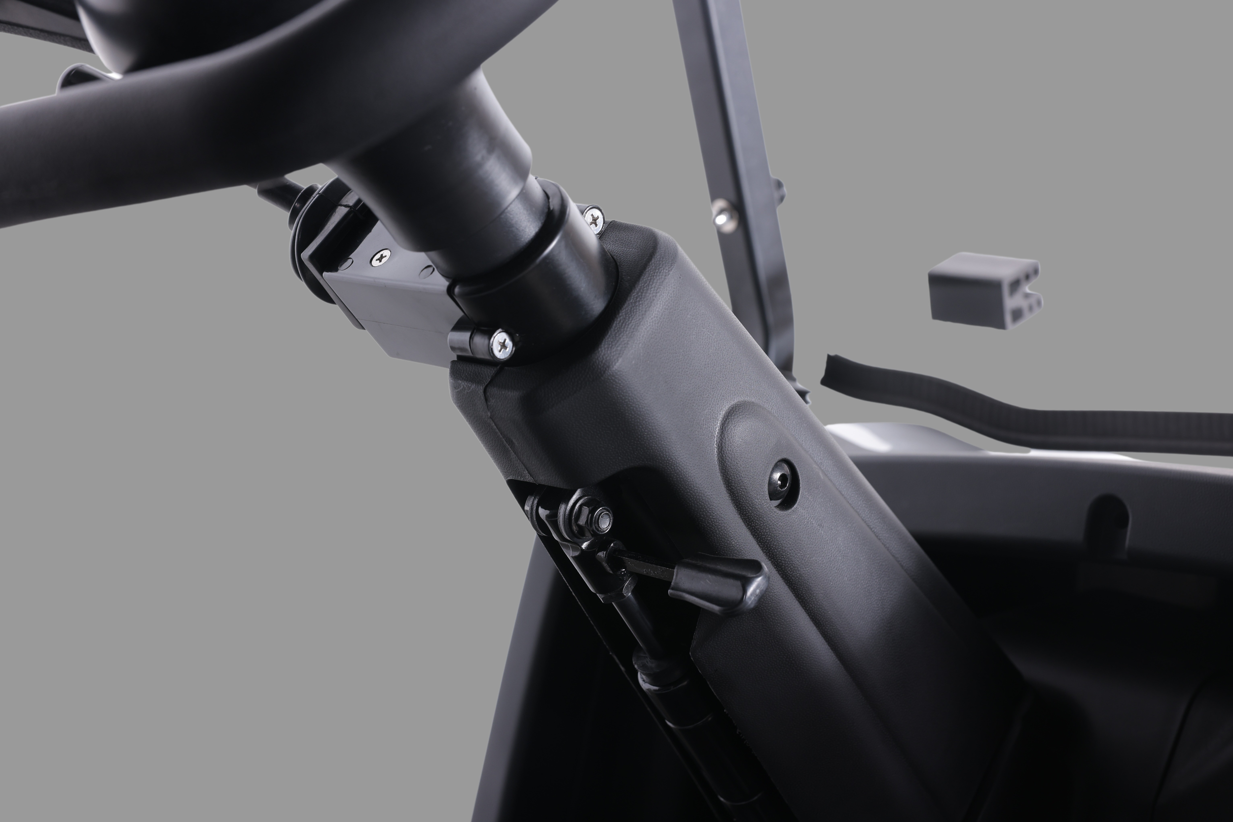 Denago EV Nomad Black