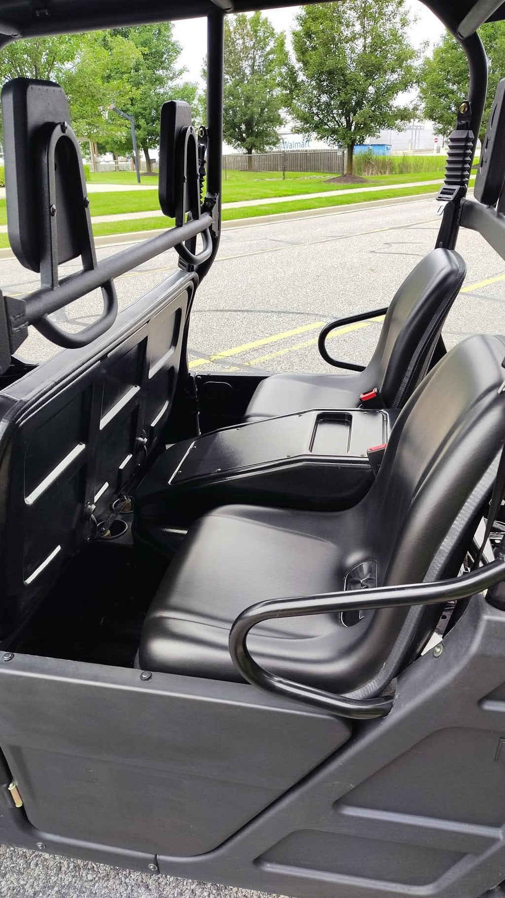Pre-Owned 2022 Massimo 850