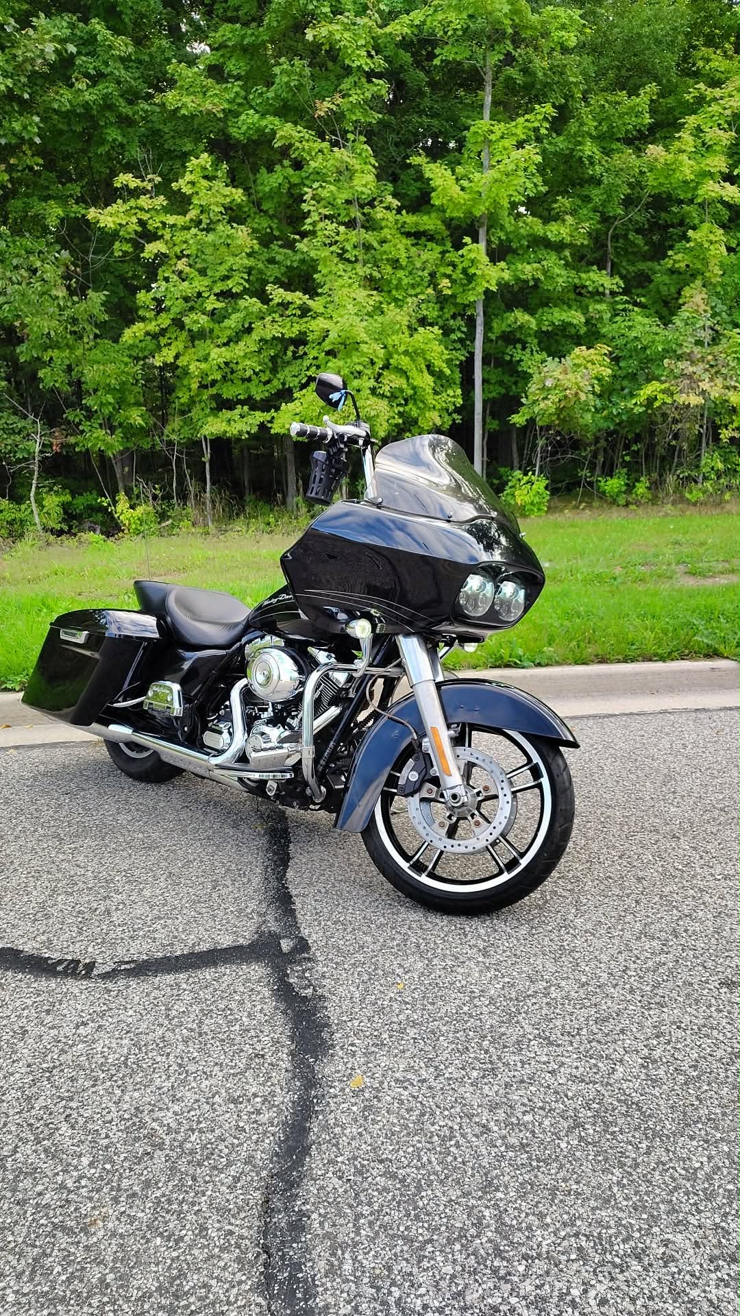 Pre-Owned 2013 Harley Davidson Road Glide