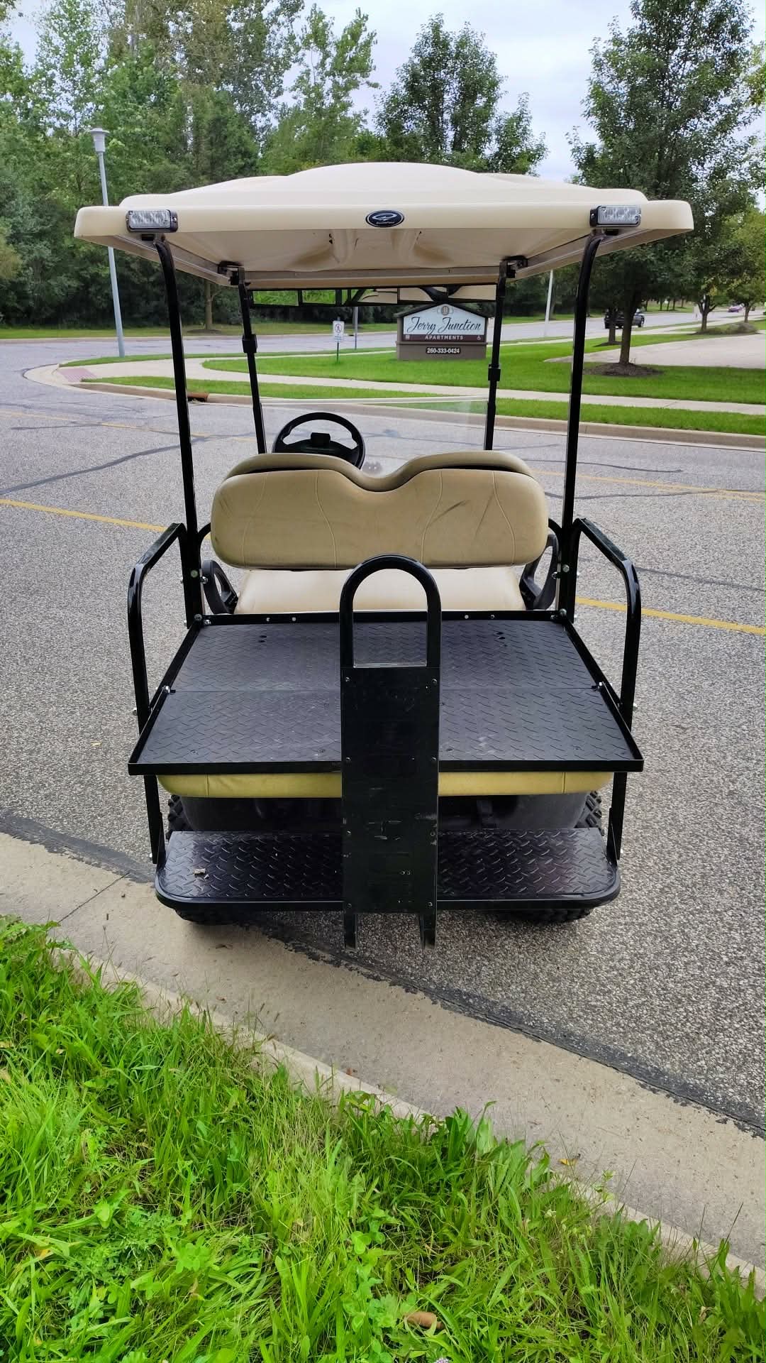 Pre-Owned 2013 Club Car Precedent