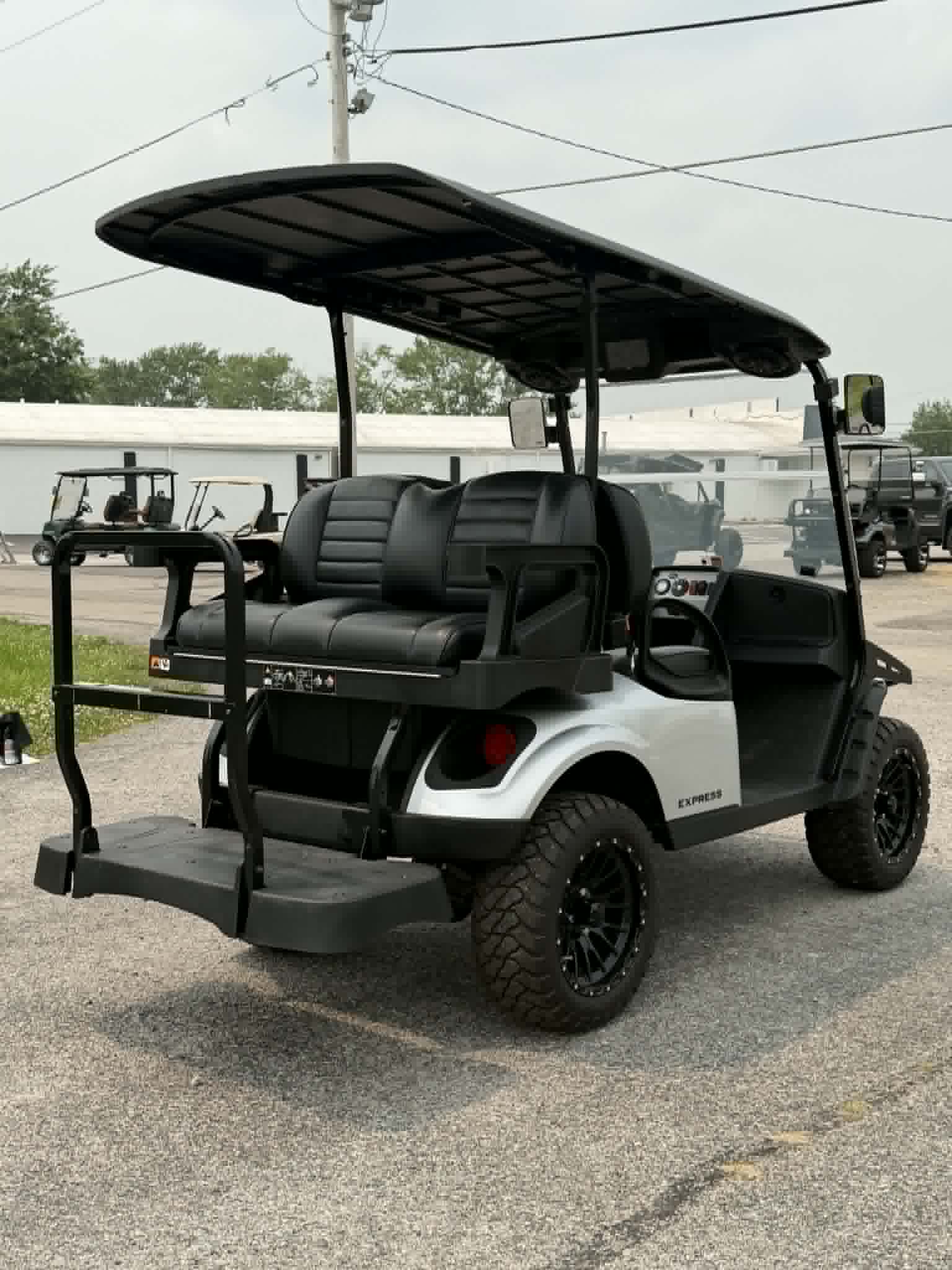 Pre-Owned 2025 E-Z-GO Express